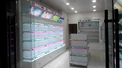 宿遷宿達 化妝品展柜、個人護膚背柜與屈臣氏貨柜批發定制專家